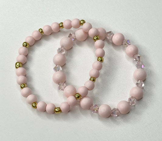 Set of 2 beautiful bracelets