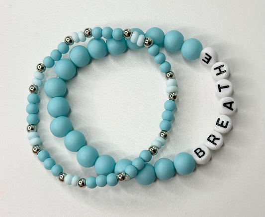 Set of 2 beautiful bracelets